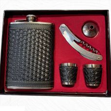 Набор 5в1: Фляга, Стопки, Нож, Лейка Подарочный Бокс Gradient