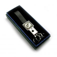 Брелок-авто с кожаным ремешком "KIA" хром