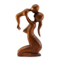Статуэтка "Мама с ребенком" дерево (19,5х10х3 см)